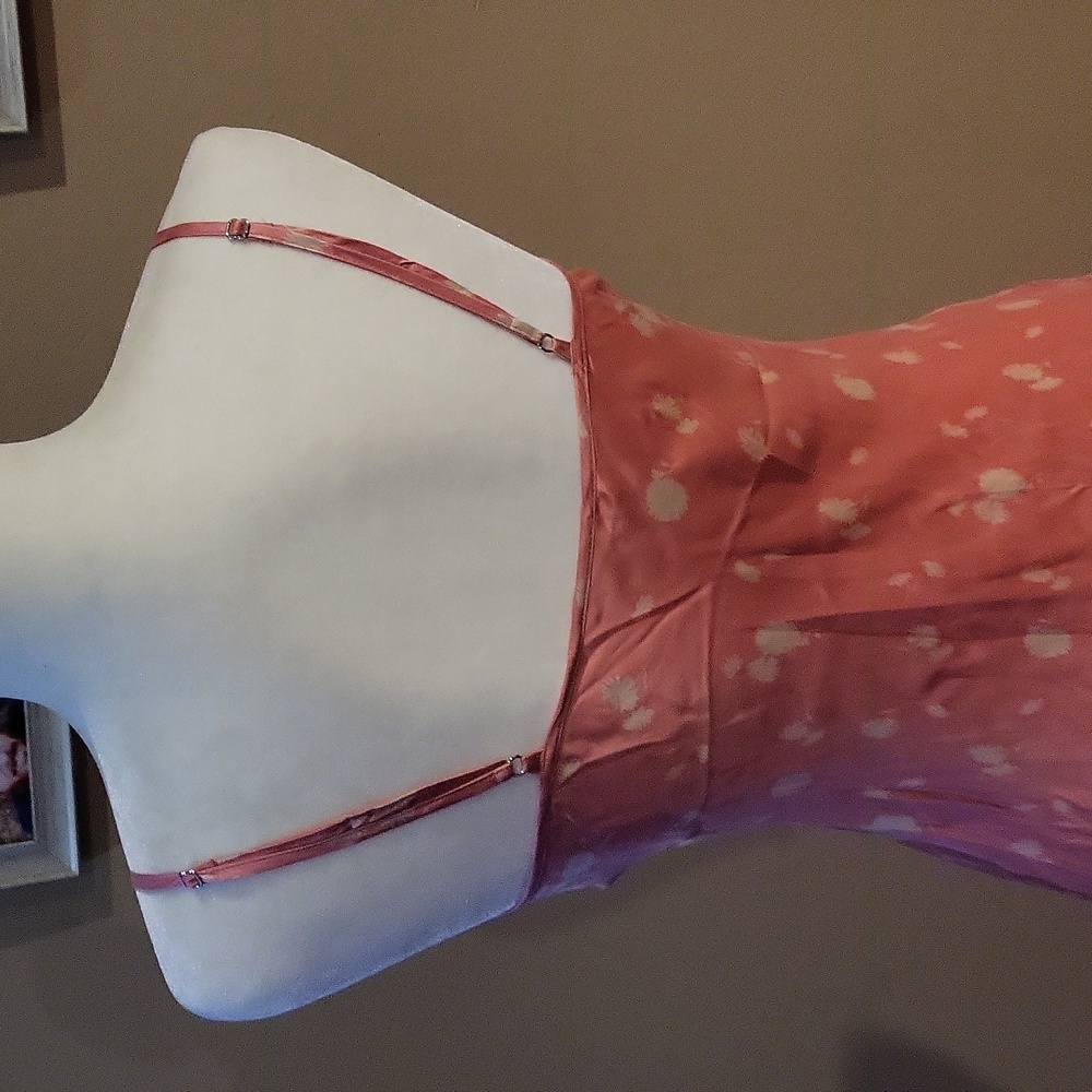 Victoria's Secret Nighty - Picture 5 of 10